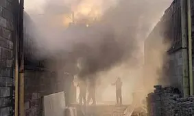 آتش‌سوزی سه سوله بزرگ مصنوعات چوبی در چهاردانگه