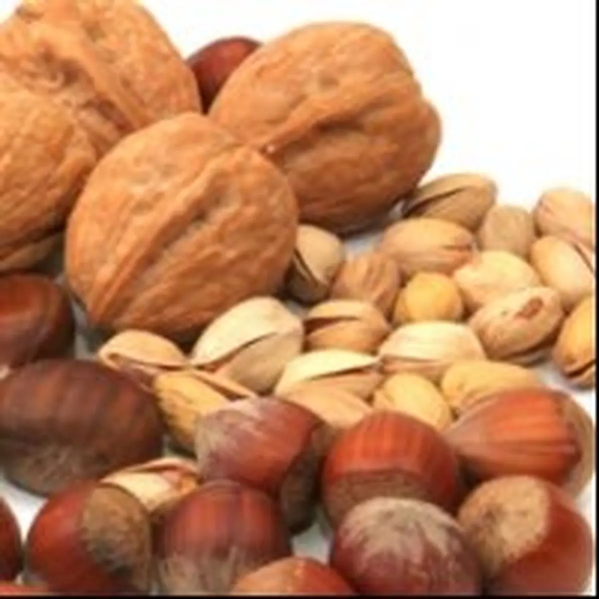 مصرف آجیل مانده سبب سرطان کبد می شود