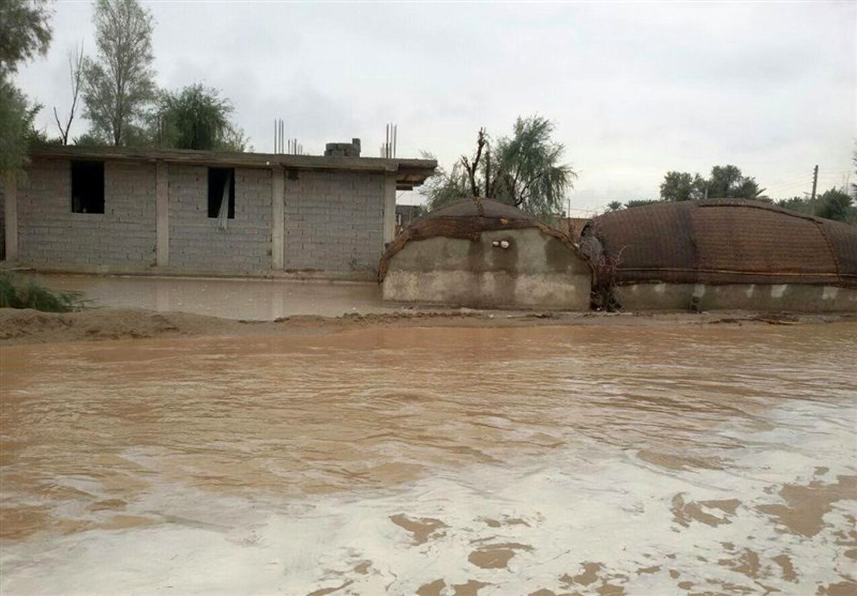 ناپدید شدن یک دختر جوان در رودخانه در فسا/خسارت سیل به بافتهای فرسوده
