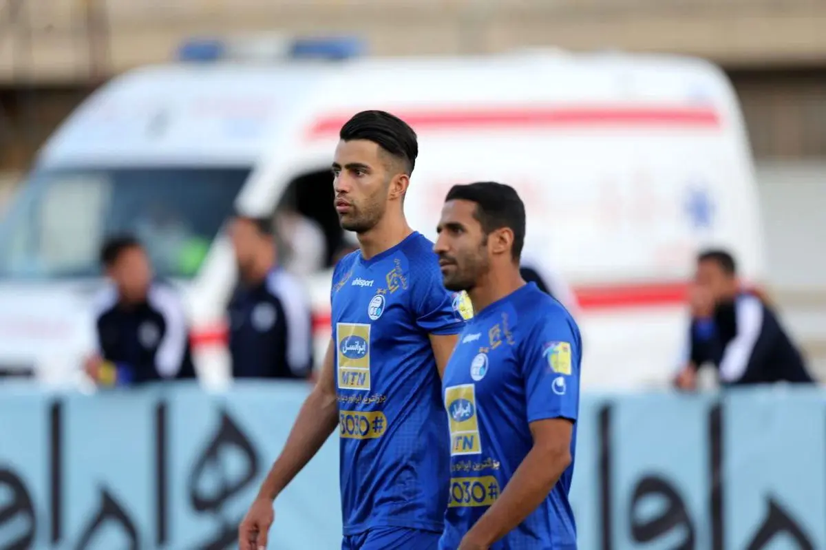 گزارش تصویری گرم کردن بازیکنان استقلال و گل ریحان البرز