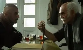 چرا نقش جمشید هاشم‌پور از «درخونگاه» حذف نشد؟