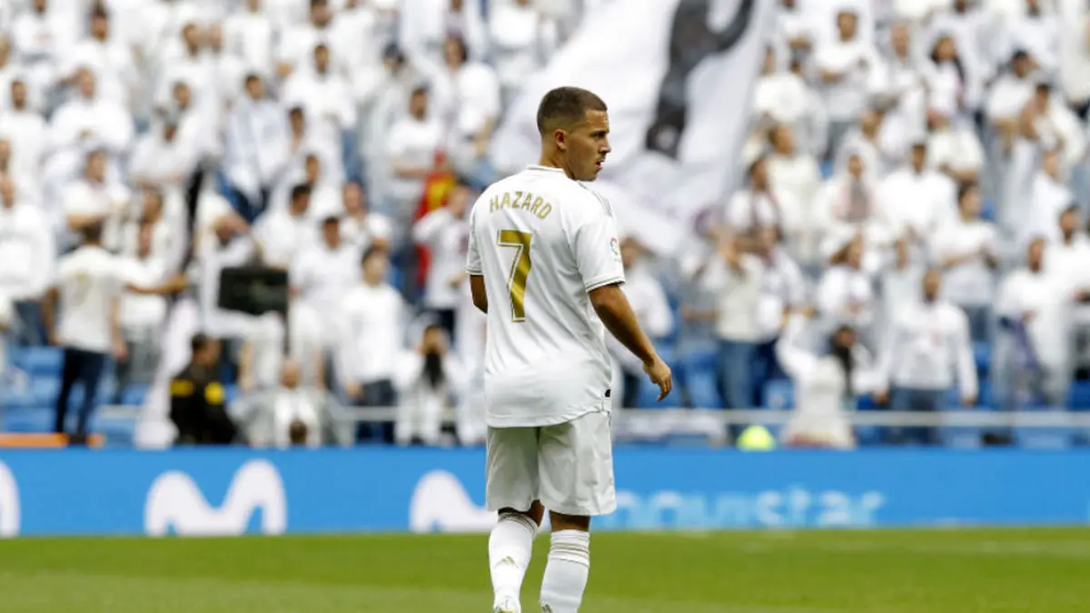 حمایت گلر سابق لیورپول از هازارد!