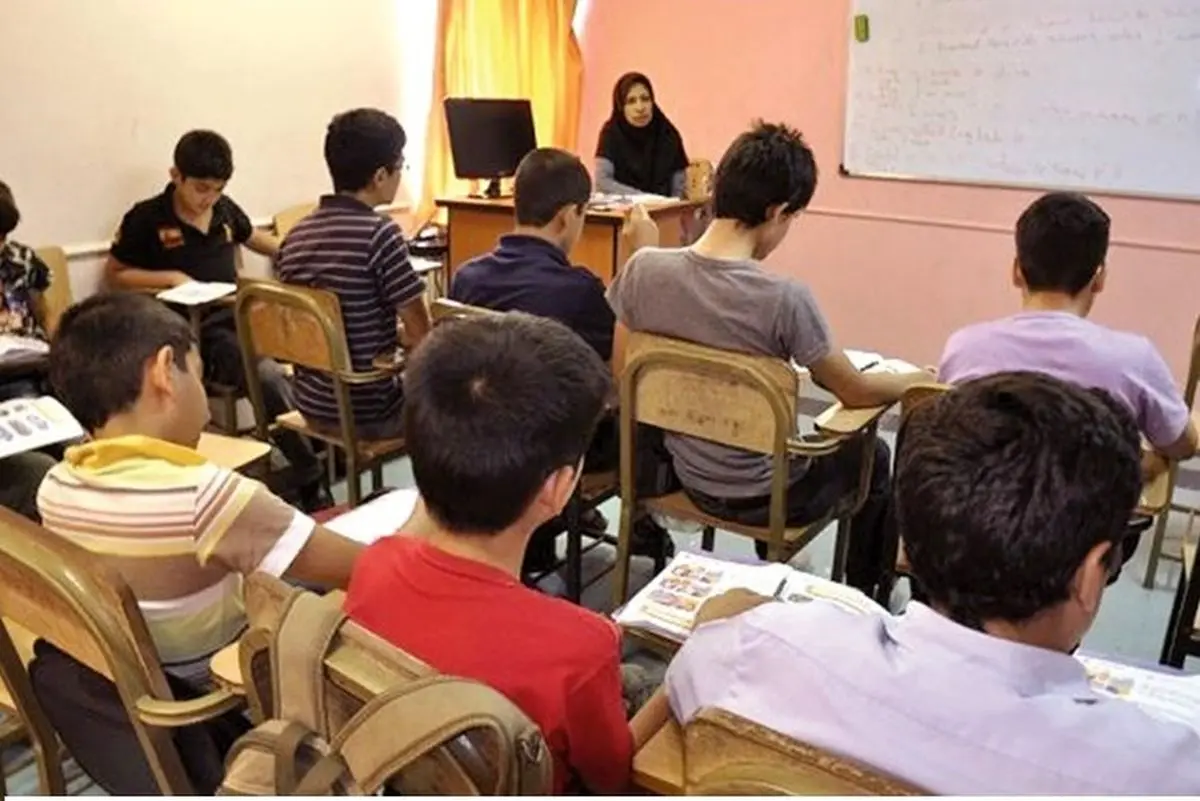 طرح برخی نمایندگان؛ حذف زبان انگلیسی از برنامه مدارس!