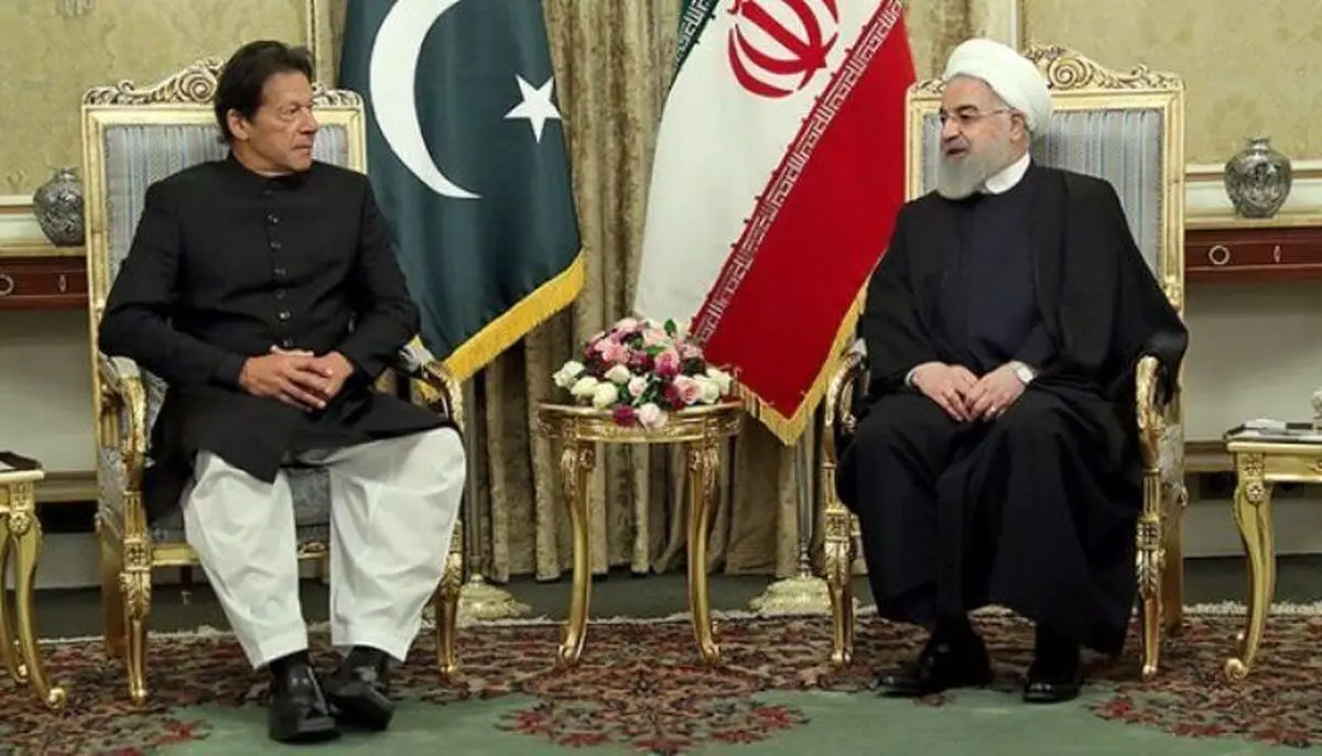 عمران خان فردا عازم تهران می‌شود