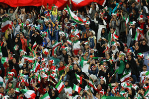 پنجعلی:‌ حضور زنان در ورزشگاه به نفع فوتبال ایران است