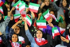 درخشان: حضور زنان در استادیوم، انگیزه بازیکنان را بالا برد