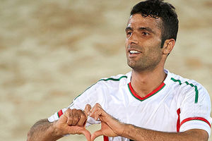 احمدزاده، نماینده ایران در فوتبال ساحلی