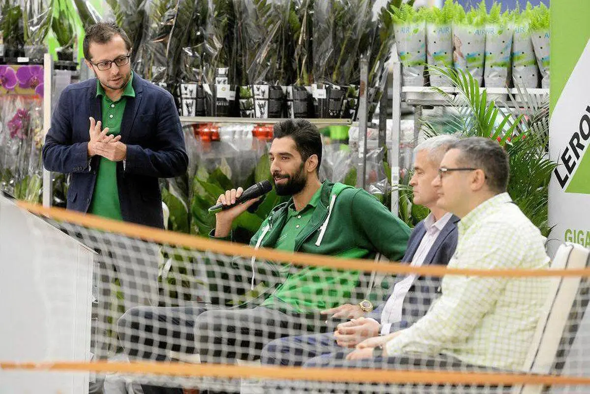 «سید» با پیراهن ۶۶ در سرزمین یخی