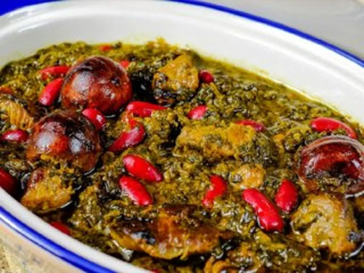 فوت و فن پخت یک قرمه‌سبزی حرفه‌ای