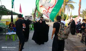 پیاده روی زائران اربعین در «طریق العلما»+ عکس