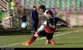 مصدومیت هوادار سیاه‌جامگان پس از گل!/ باز هم اکبر ضد فوتبال!