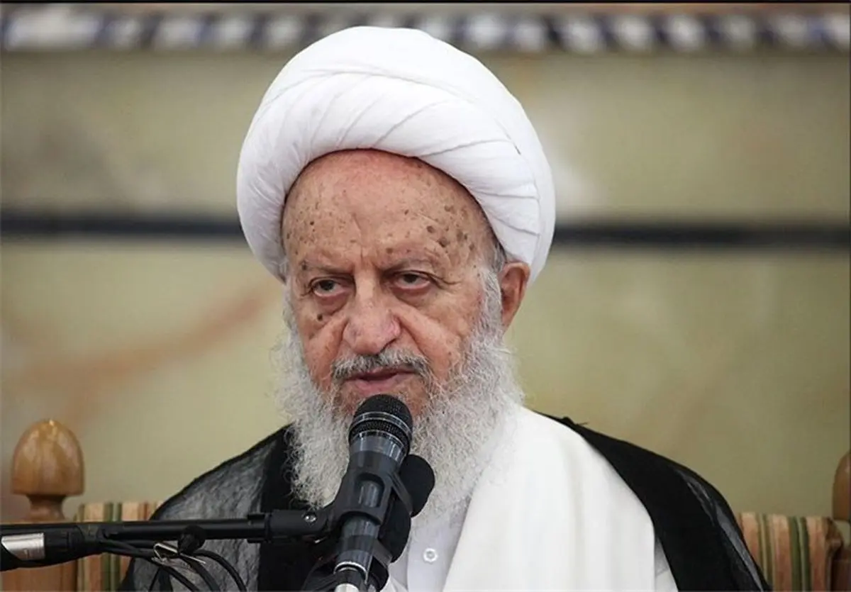 آیت‌الله مکارم‌شیرازی در یکی از بیمارستان‌های تهران بستری شد‌