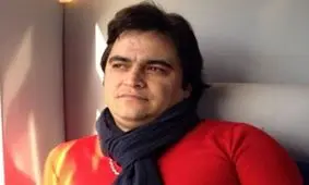 روح الله زم کیست و چه کرد؟