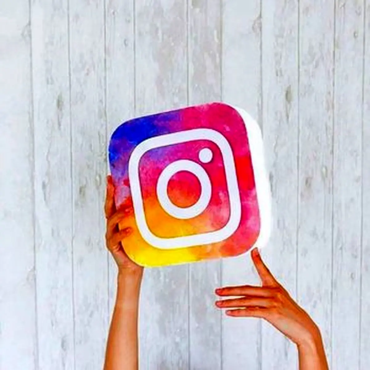 قابلیت جنجالی زبانه Following از اپ اینستاگرام حذف می‌شود