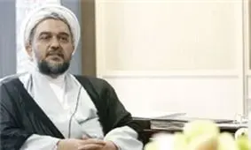امیری‌فر: ممکن است احمدی‌نژاد در لحظه آخر خودش کاندیدا شود/ هدفش پیروزی روحانی است