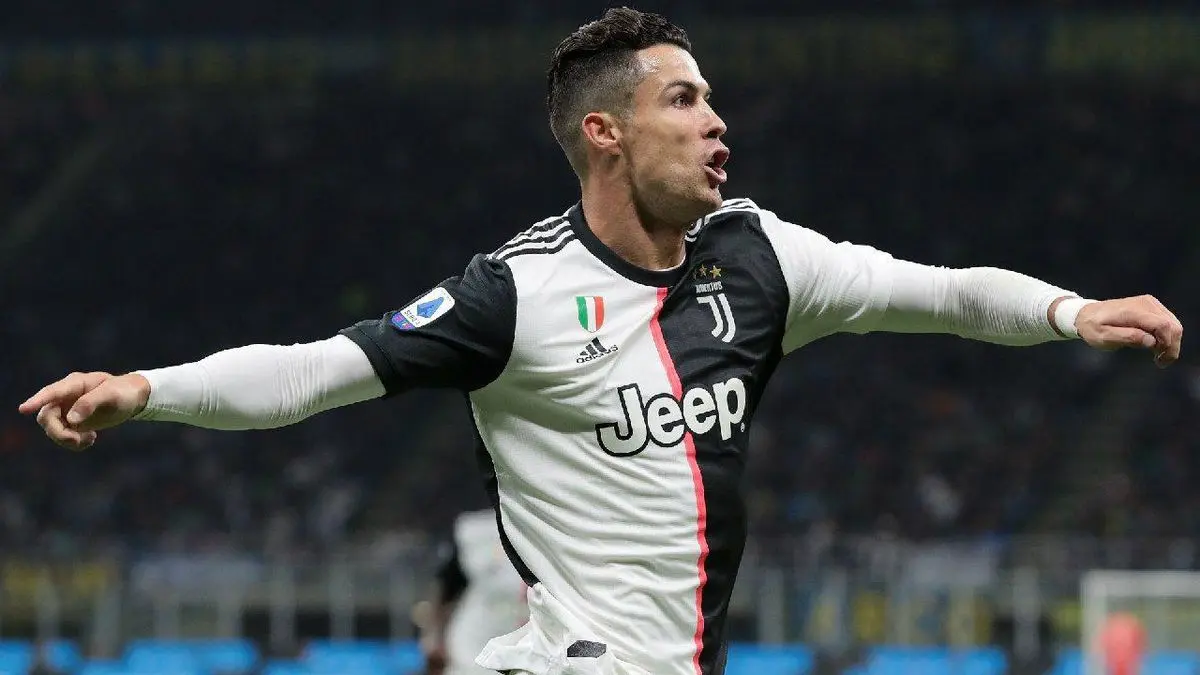 رونالدو تا پایان قراردادش در یوونتوس می‌ماند