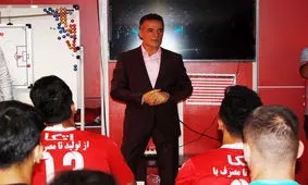 انصاری فرد: هواداران مثل برانکو از کالدرون حمایت کنند