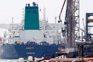 فیلم| تکذیب نشت نفت از کشتی SABITI