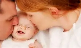 تک فرزندی چه بر سر روان بچه می آورد