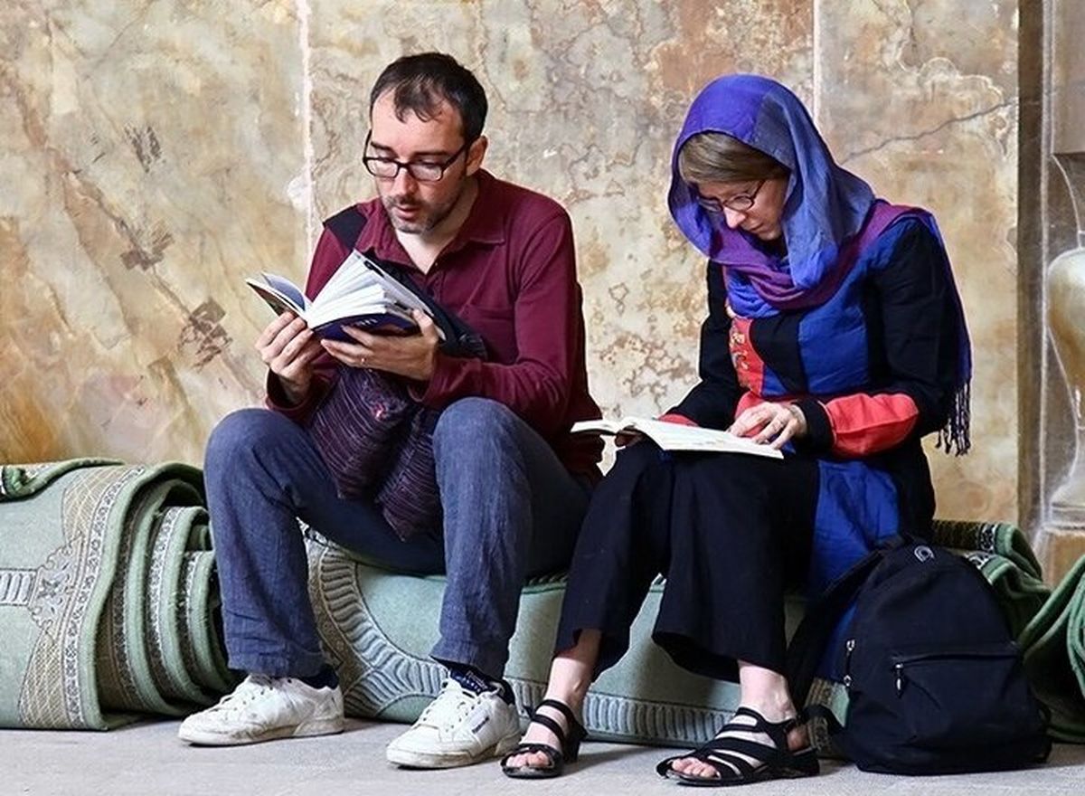 بخشنامهای که گردشگران خارجی را سرگردان کرد