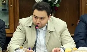 داماد رئیس جمهور گواهینامه خلبانی گرفت