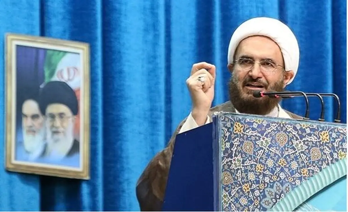 تشکر امام جمعه تهران از دولت و سپاه پاسداران، برای تشکیل ستاد اربعین و دستگیری روح‌الله زم/ اربعین، کابوس استکبار جهانی است