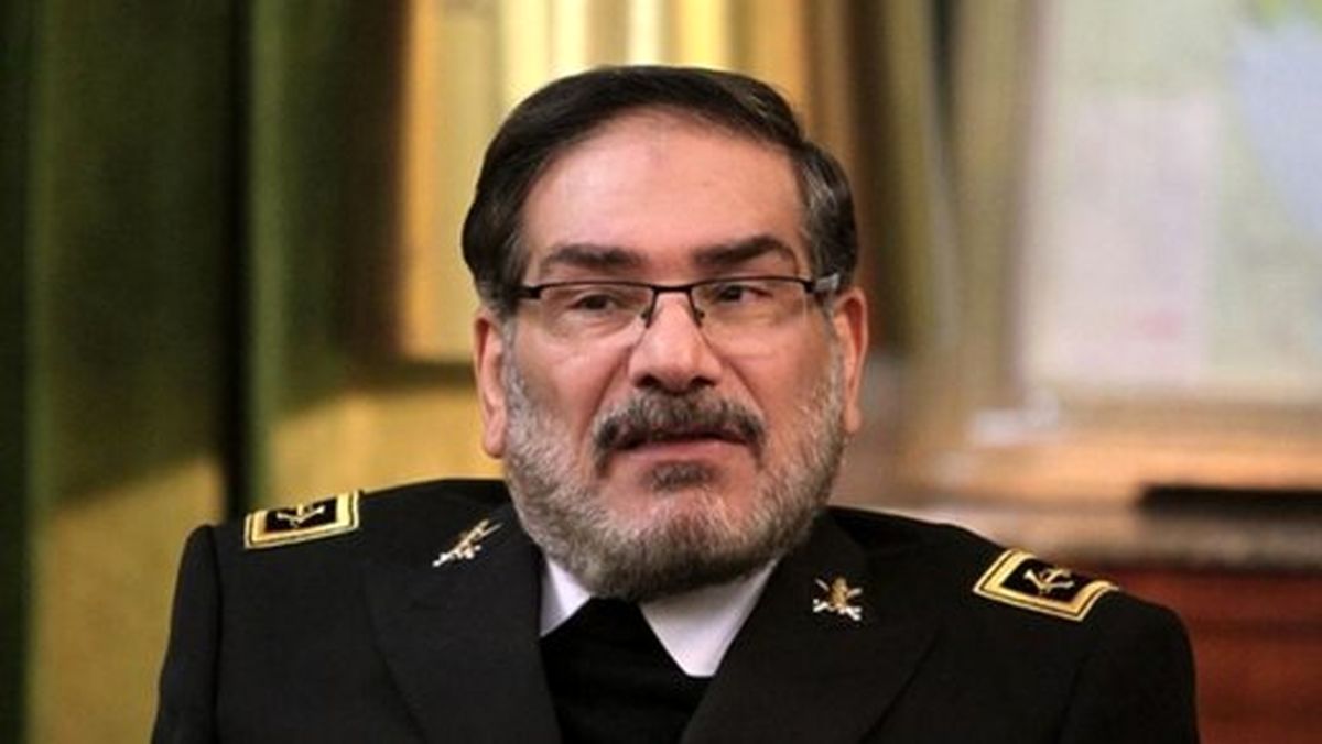 شمخانی: هیچ مورد امنیتی زائران را تهدید نکرد/ خط خون، امروز به خط محبت میان مردم ایران و عراق تبدیل شده است