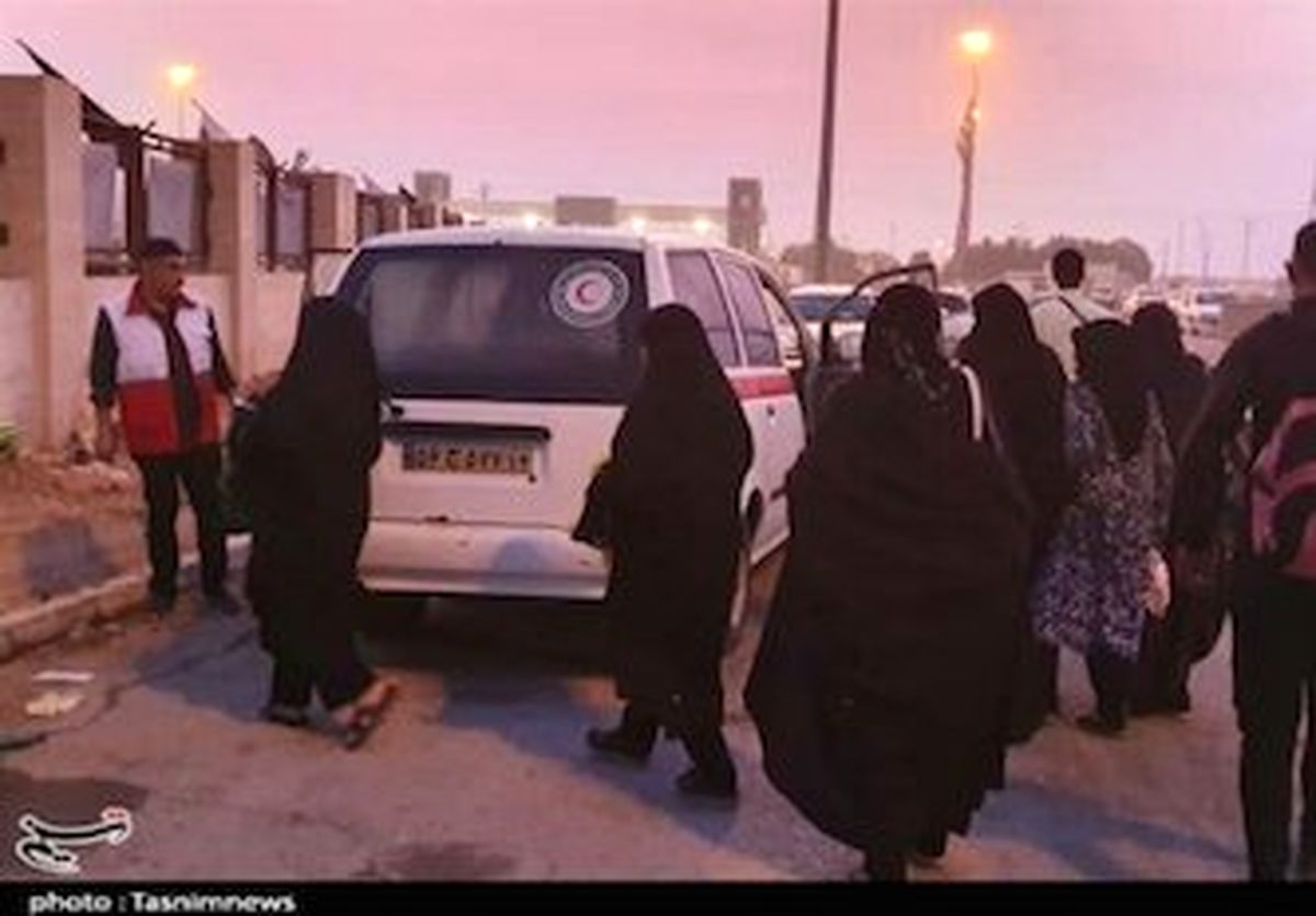مصدومیت ۱۵ زائر ایرانی بر اثر واژگونی ون در عراق + اسامی