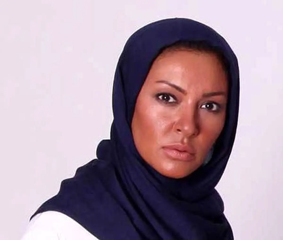 زیبا بروفه: خیلی راحت کنار گذاشته شده‌‏ام! +عکس