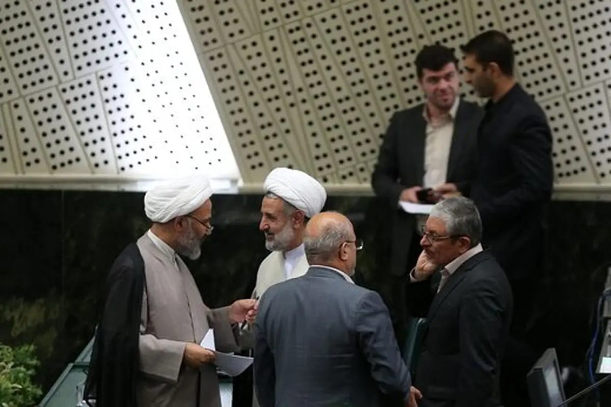 داستان ادامه‌دار سوال مجلسی‌ها از وزرا /نمایندگانی که به سرعت قانع می‌شوند +جدول