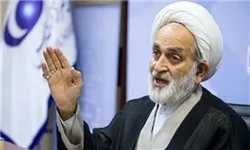 اعتراض نماینده مردم اصفهان از وجود باندهایی در گمرک و برخی وزارتخانه‌ها