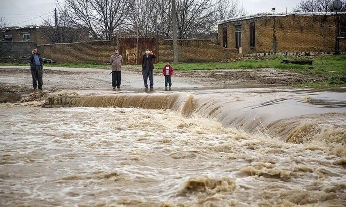 مردم مراقب طغیان رودخانه‌ها باشند
