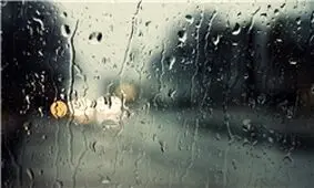 اینفوگرافی| در باران چطور رانندگی کنیم؟