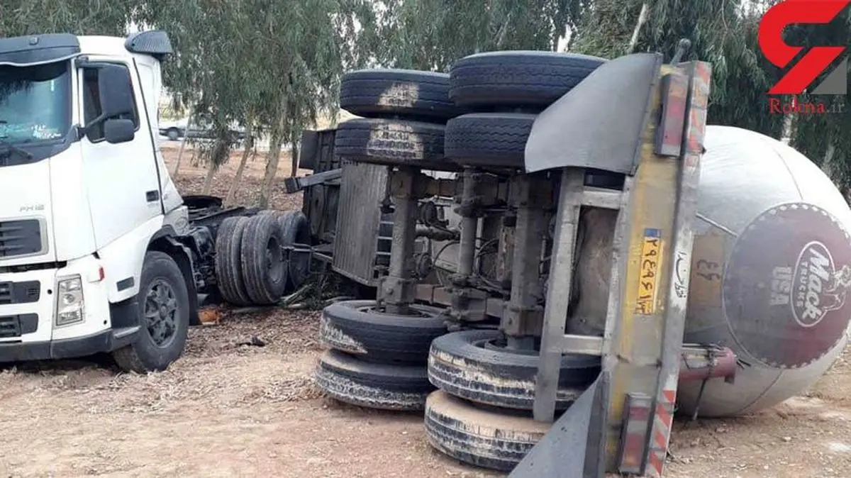 پراید تانکر گاز را در شیراز دو نیم کرد!