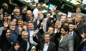 تجربه ائتلاف اصلاح‌طلبان با اصولگرایان در مجلس یازدهم تکرار می‌شود؟/ اصلاح‌طلبان به دنبال زدودن غبار از جریان خود هستند