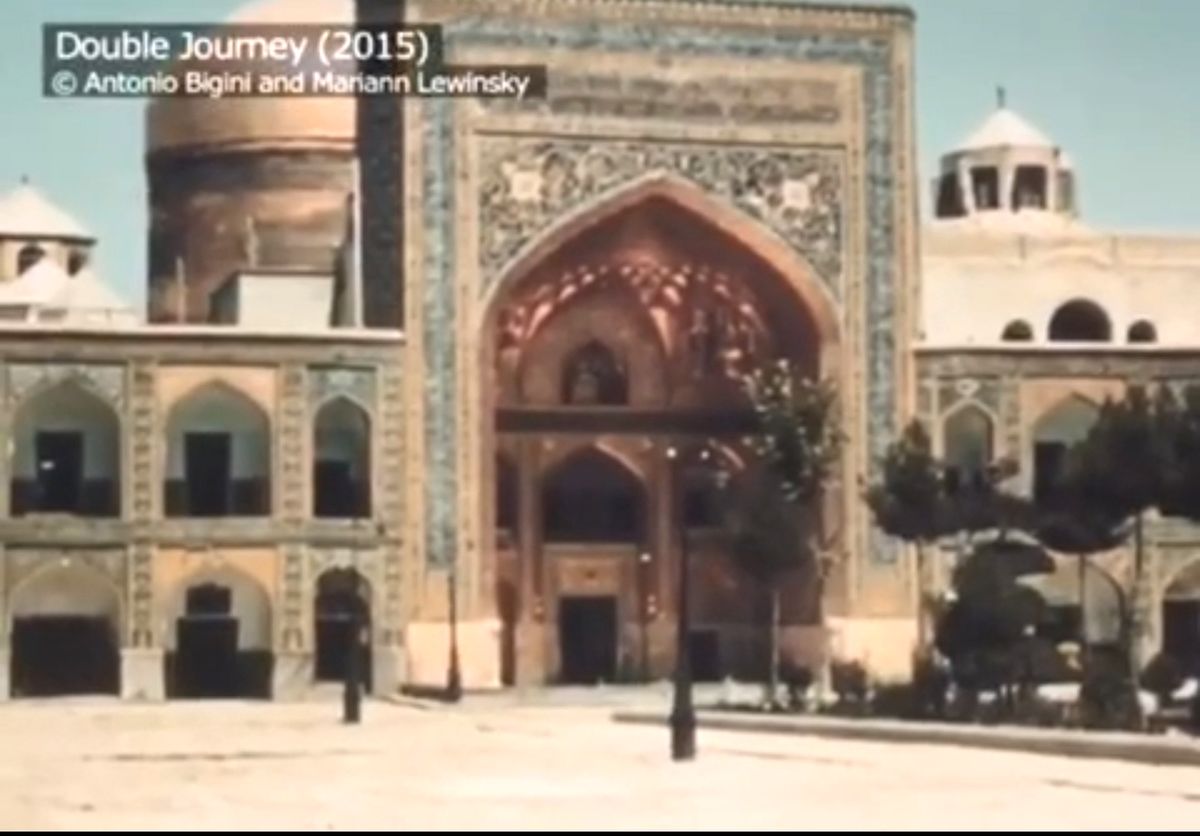 فیلم رنگی از حرم امام رضا، ۲ مرداد ۱۳۱۸