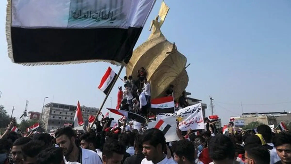 مقامات کربلا: اسلحه و نارنجک از افراد نفوذی در تظاهرات کشف شد
