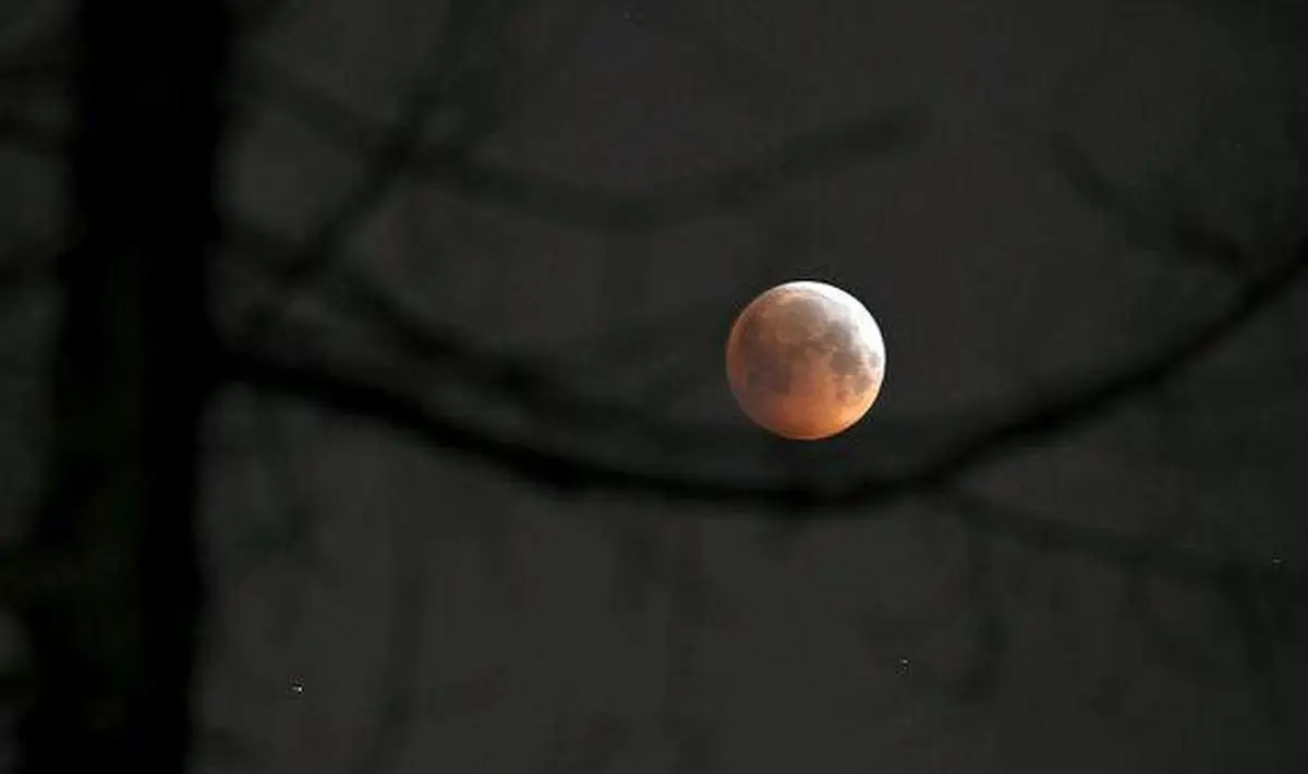 ملاقات ماه و سیاره غول‌پیکر در شامگاه فردا