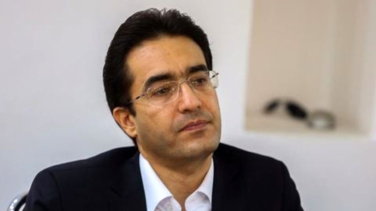 کاهش واردات گوشی همراه مسافری پس از لغو معافیت ۸۰ دلاری