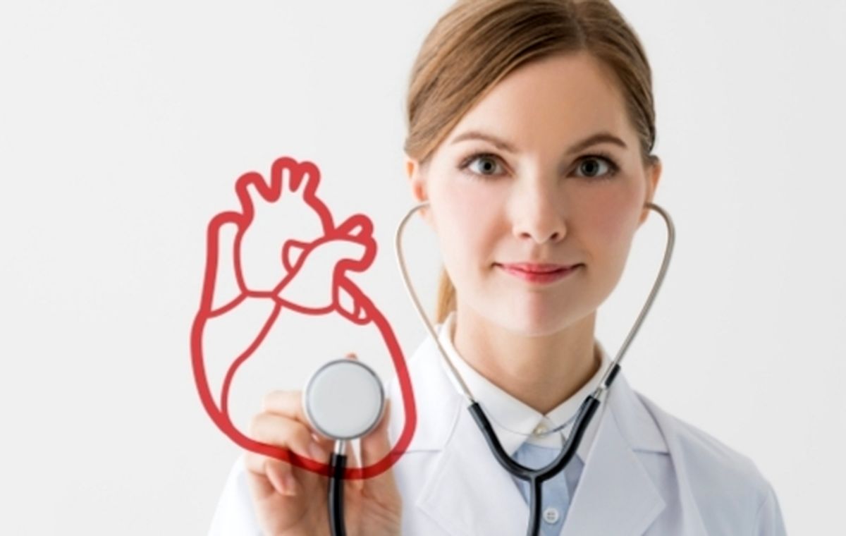 مهمترین علائم حمله قلبی که زنان باید مورد توجه قرار دهند