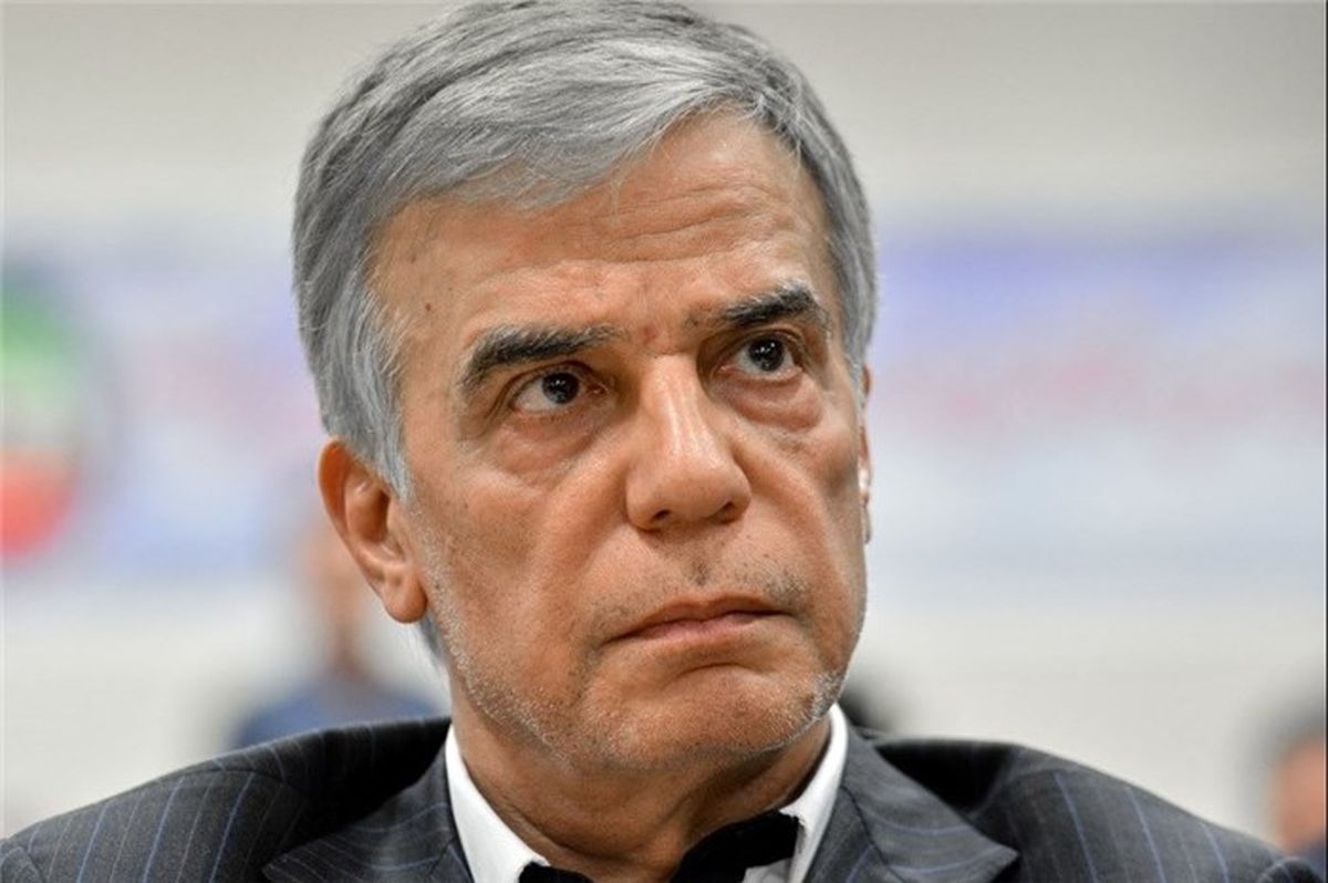 حمایت کارکنان عظام خودرو از متهم ۷۶۴ میلیون دلاری