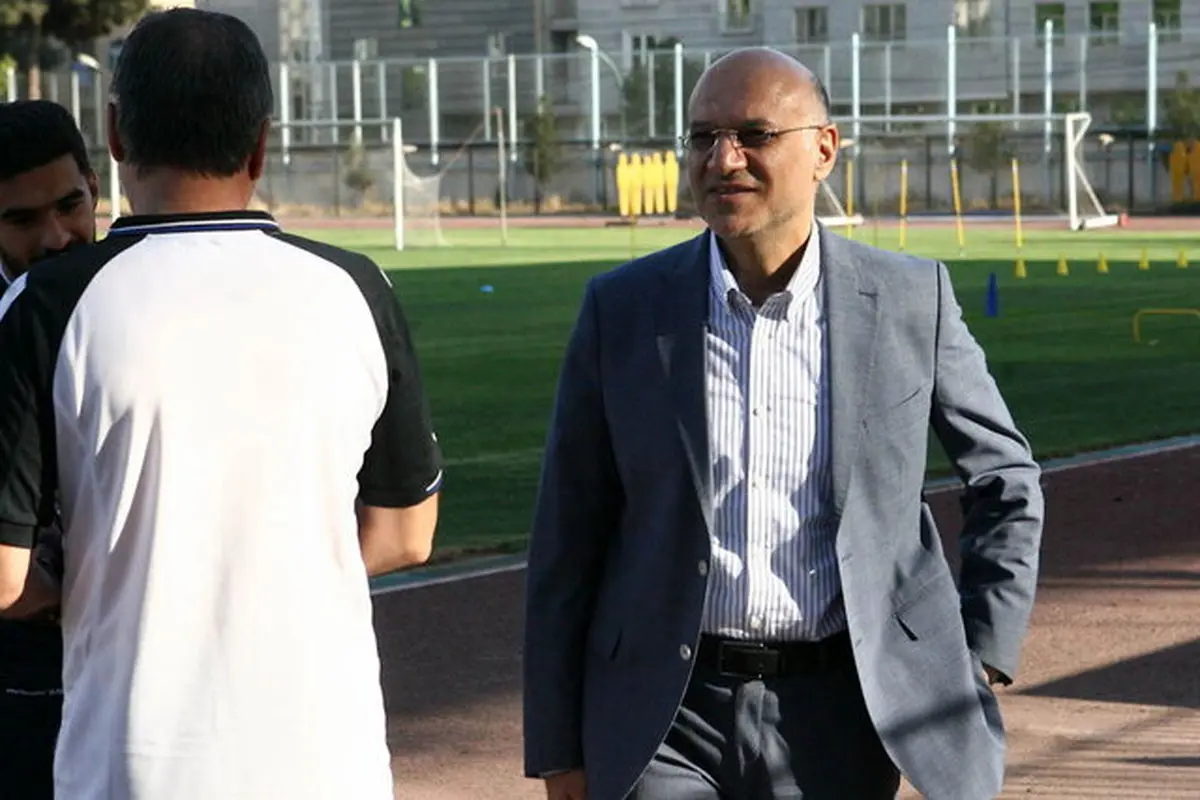 درخواست فتحی برای تغییر ساعت دیدار استقلال با صنعت نفت