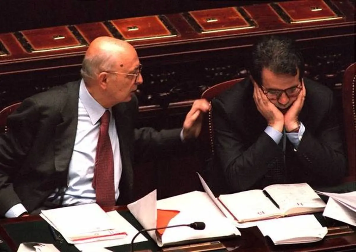 نگرانی دولت ایتالیا از به خطر افتادن بازپرداخت ۵ میلیارد دلار بدهی ایران و لیبی