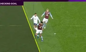 جنجال بر سر آرنج فیرمینو؛ آفساید بود یا نه؟