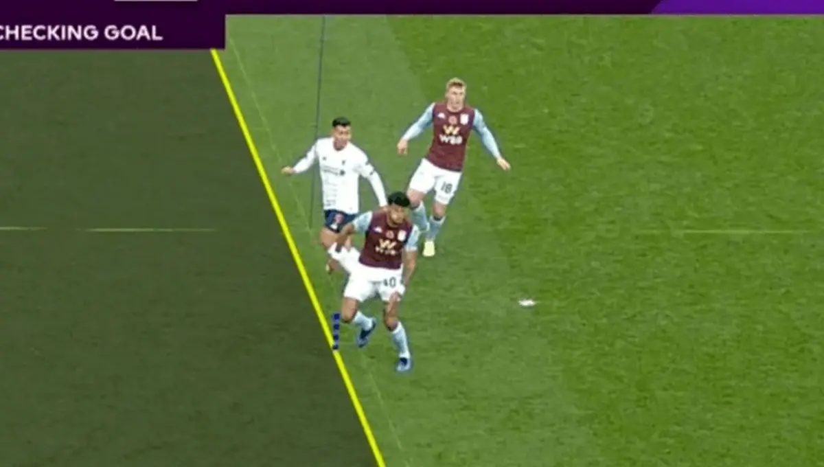 جنجال بر سر آرنج فیرمینو؛ آفساید بود یا نه؟