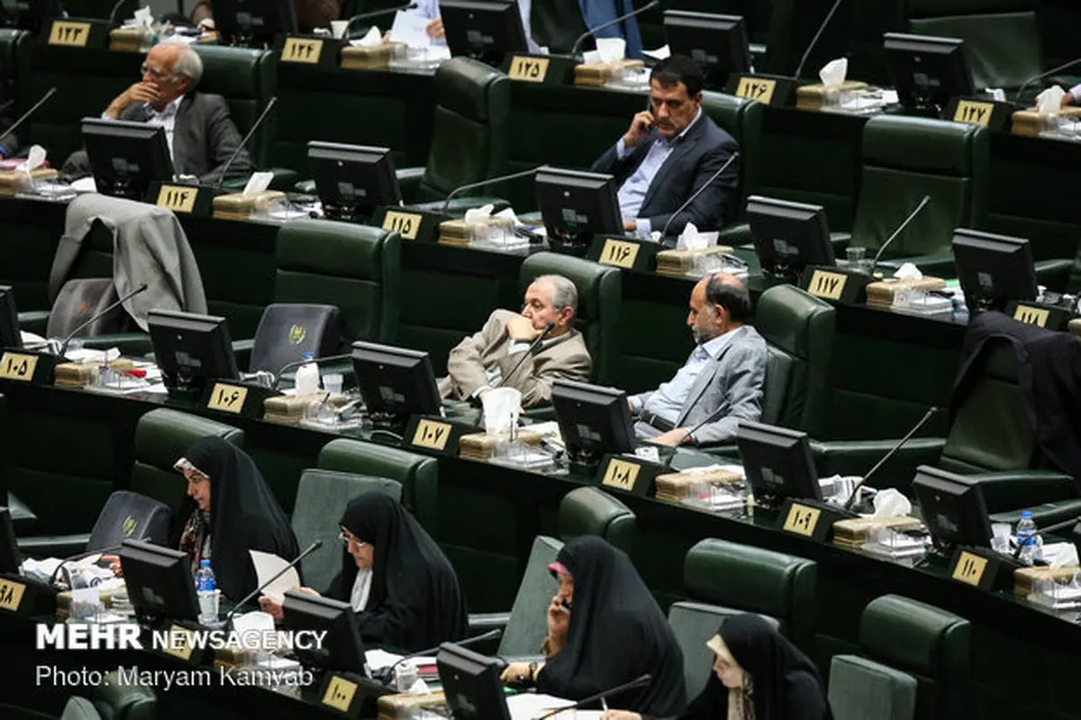 استفساریه قانون مبارزه با دخانیات مجددا به کمیسیون شوراها بازگشت