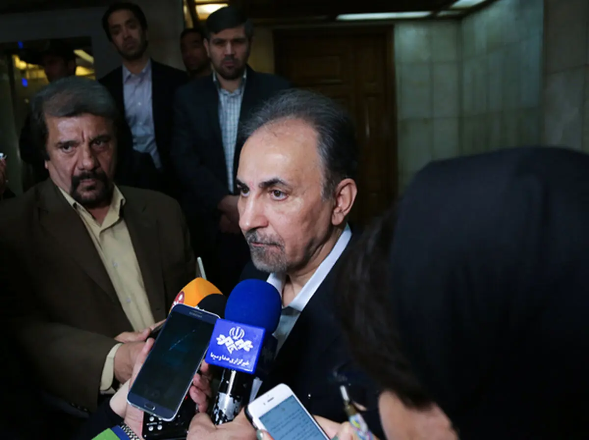 شلیک نجفی به همسرش مستقیم نبود / گلوله بعد از اصابت به دست میترا و تغییر شکل فرمی آن وارد بدن او شده