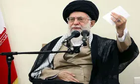 بعضی‌ها تاریخ را تحریف می‌کنند که «شروع اختلافات از تسخیر لانه جاسوسی بوده» / ماجرا به پیش از کودتای ۲۸مرداد برمی‌گردد