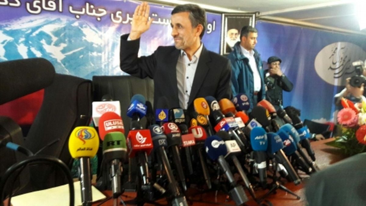 ‏احمدی‌نژاد: اماده شنیدن پاسخ های بیشتر در مقابل اتهامات باشید