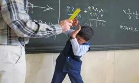 آیا مدیر مدرسه می‌تواند دانش‌آموز را اخراج کند؟